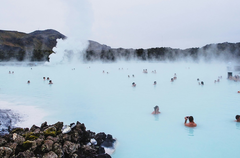 fontes termais islândia