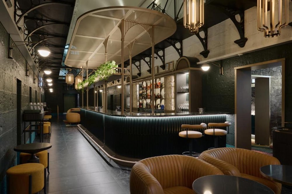 hotel melbourne interlude