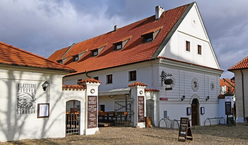 cervejaria mosteiro praga