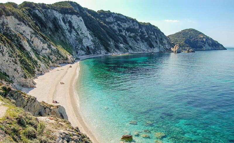 melhor praia italiana